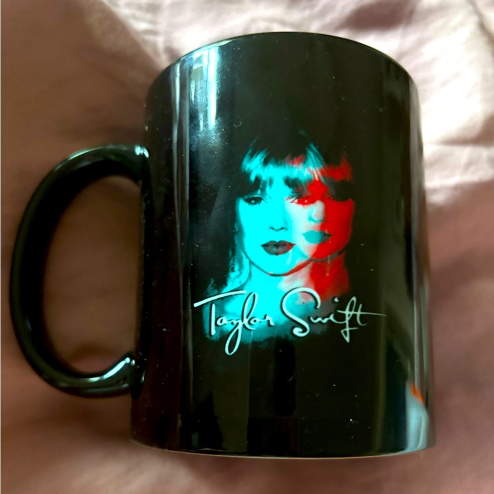 Custom made Taylor Swift coffee mug.. New.